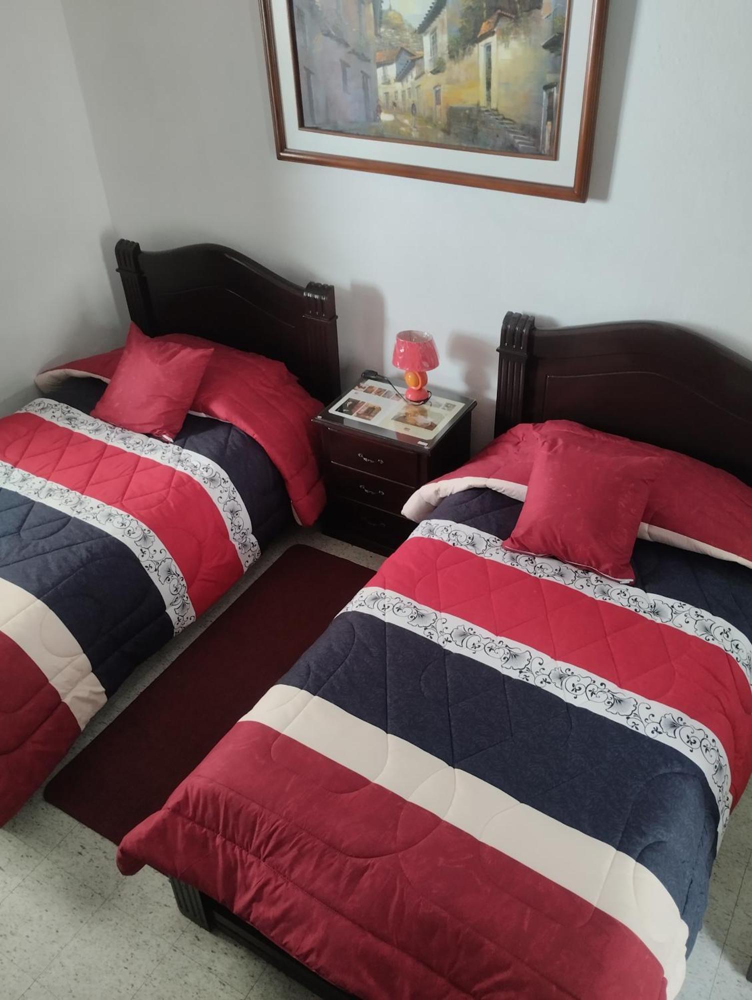 Hostal Flores Quito Esterno foto